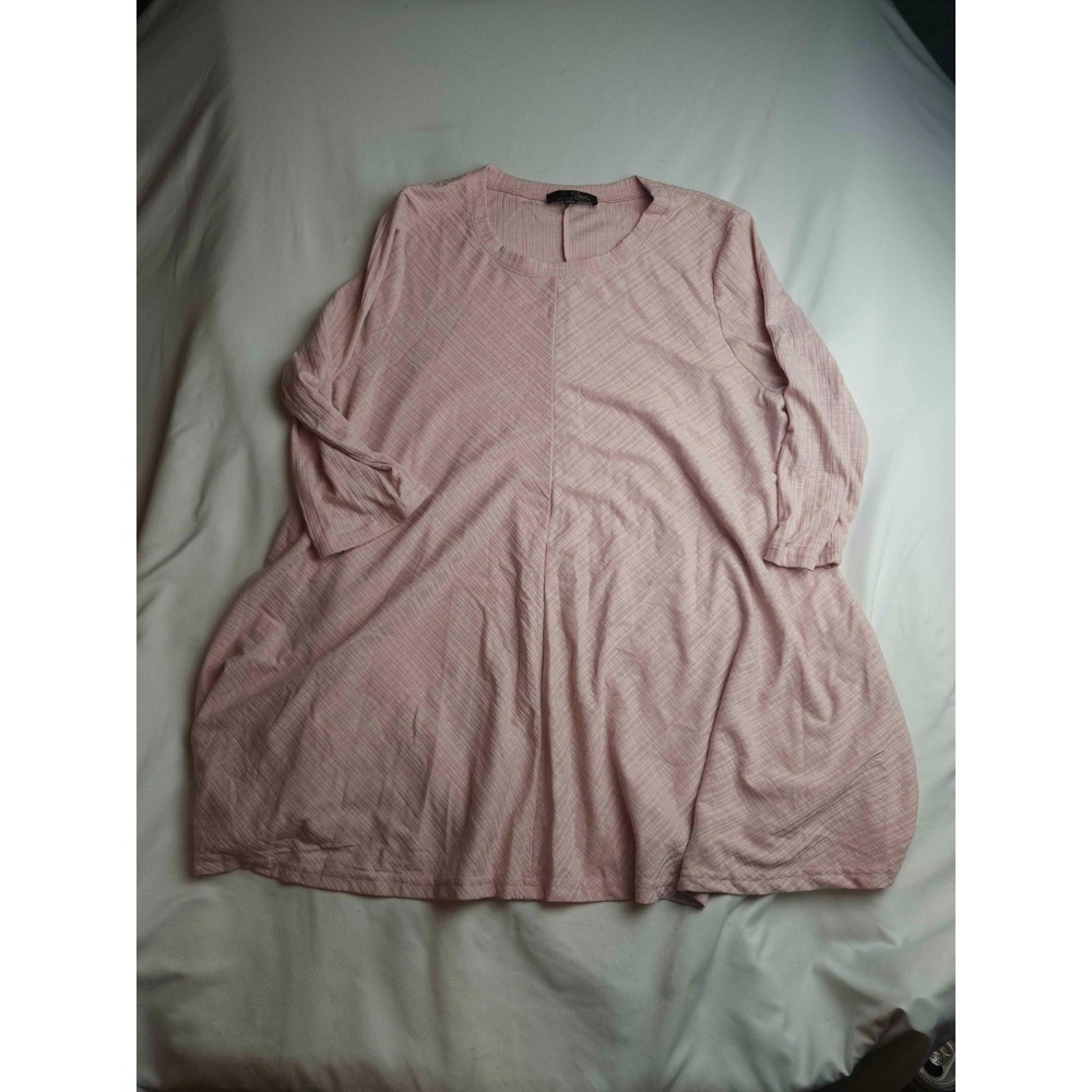 Suzanne Betro Tunic Top Womens 1X Pink Pastel Boho Chic Cozy Minimalist Layering